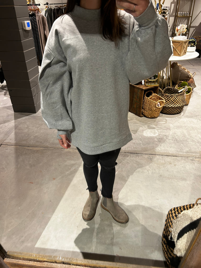 Hazani Sweater